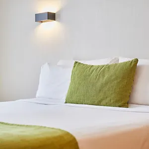 https://flor-parks.topbarcelonahotels.com