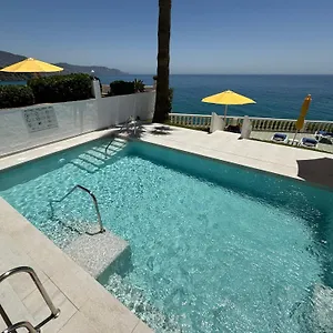 https://hotel-paraiso-del-mar.es-andalucia.com