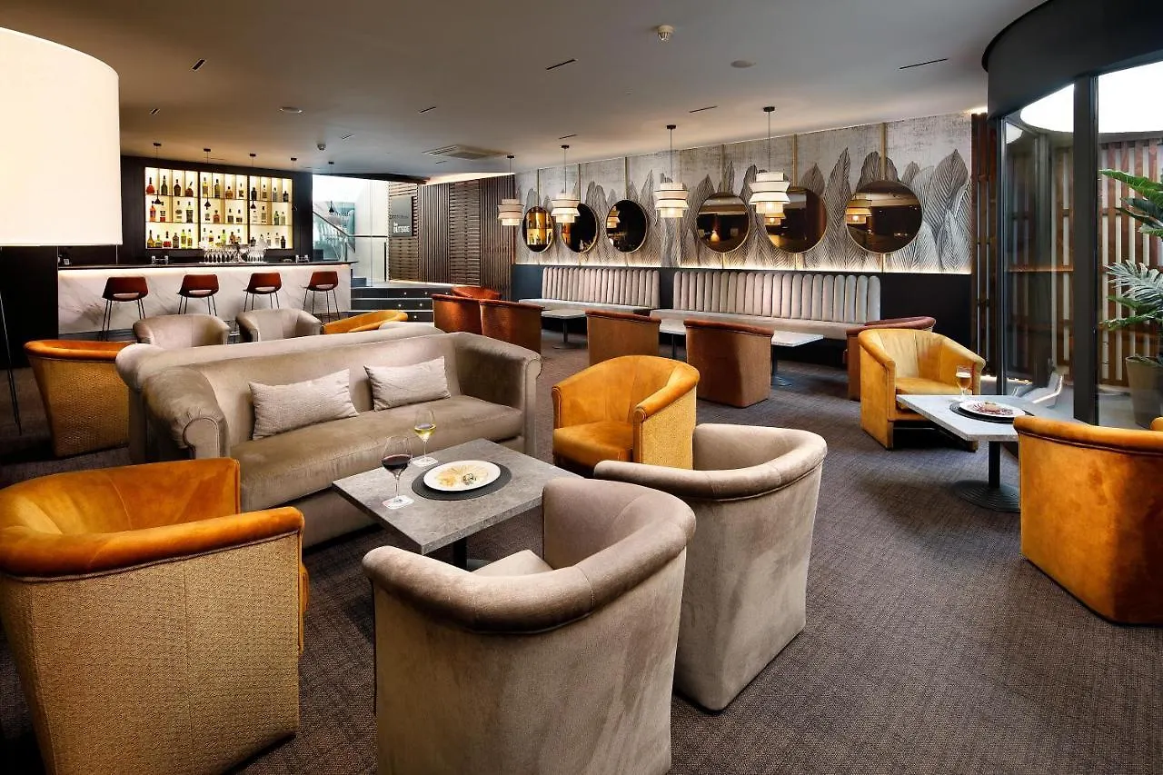 Hcc St. Moritz Hotel Barcelona Spain